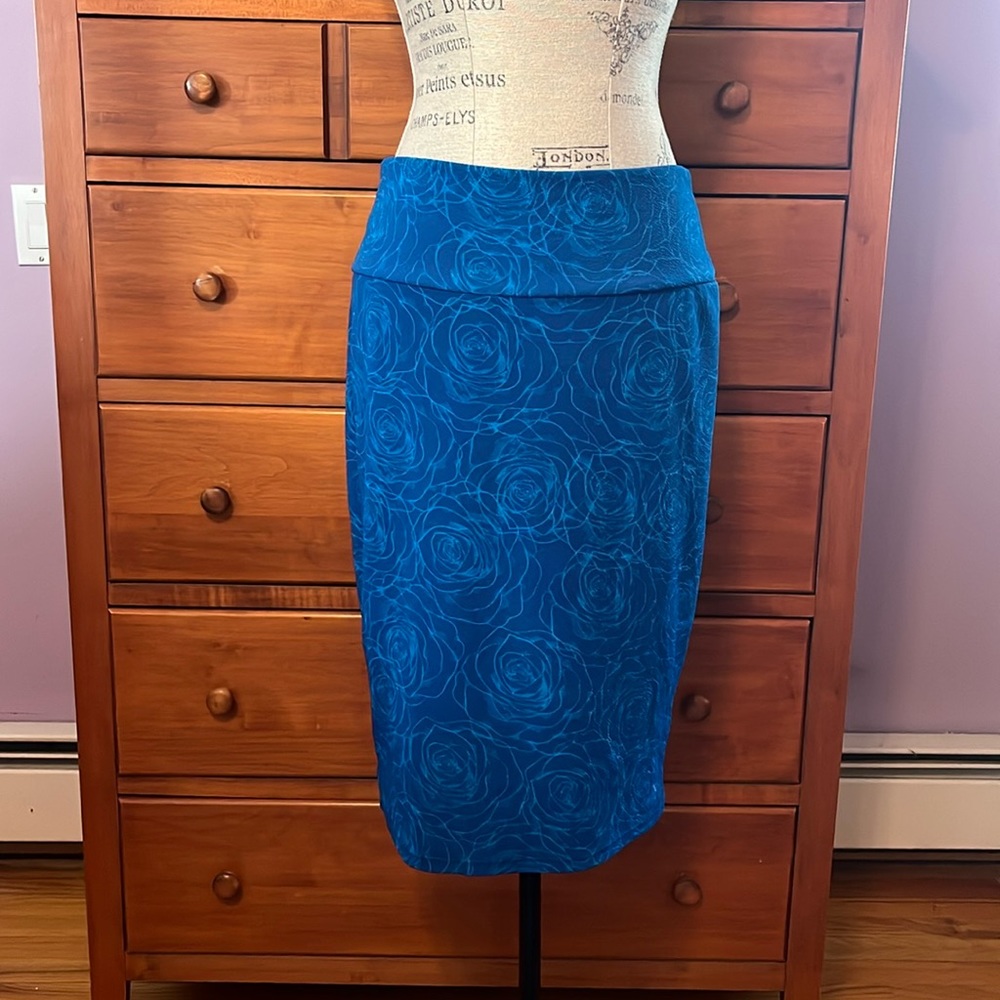 LuLaRoe sz L blue pencil skirt